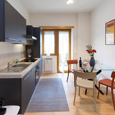 Apartment Trastevere Andrea' S *